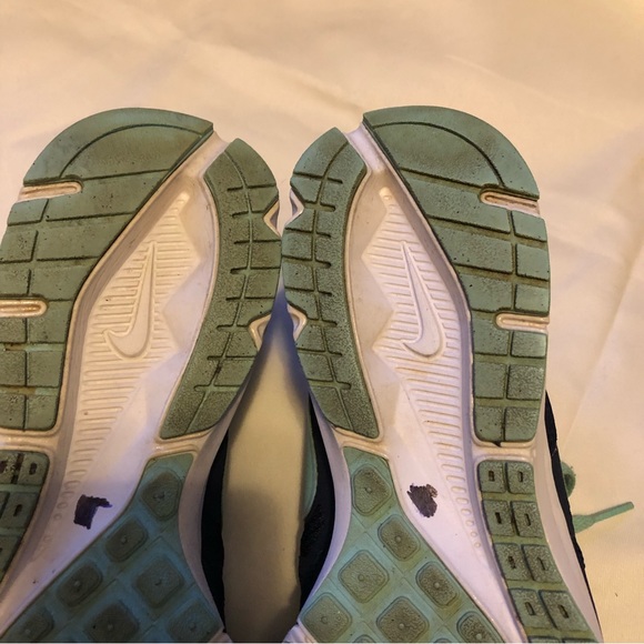 DONATED Womens Nike Downshifter Running Shoes - Picture 14 of 16